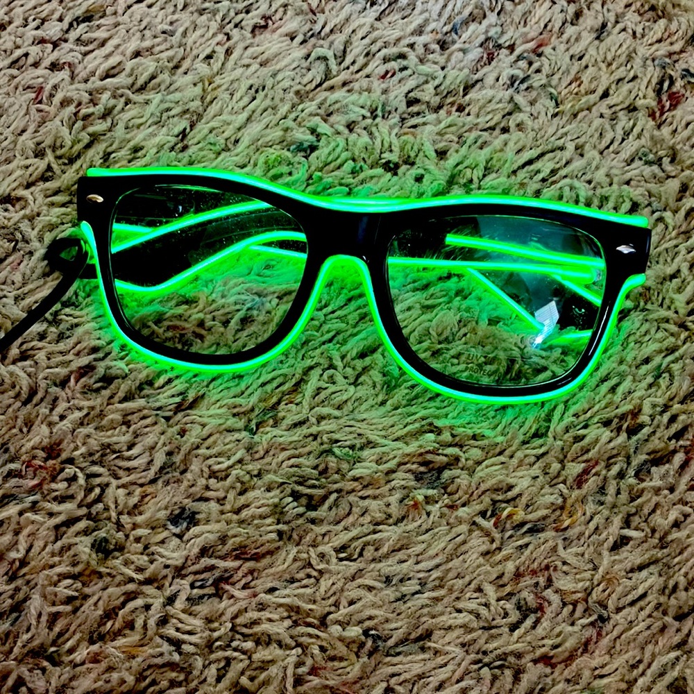 Pinfox LED sunglasses